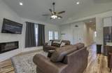2779 Maplecrest Lane - Photo 7
