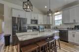 2779 Maplecrest Lane - Photo 8