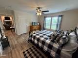 1066 Highland Meadows Way - Photo 18