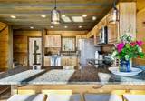1010 Leslie Way - Photo 11