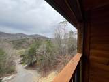 3211 Pine Way - Photo 4