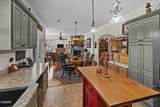 942 Palace Road - Photo 10