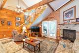 4061 Fox Hunters Lane - Photo 9