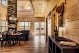 2852 Sequoia Road - Photo 18