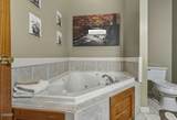 1781 Mountain Shadows Way - Photo 18