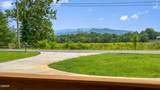 412 Apple Valley Road - Photo 2