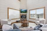 2872 Sequoia Road - Photo 9