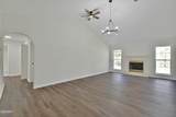 2913 Village Lane - Photo 5