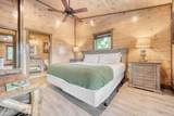 1153 Woodland Trek Lane - Photo 44