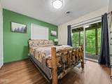 425 Hemlock Lane - Photo 12