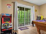 425 Hemlock Lane - Photo 16