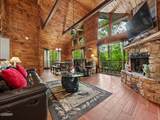 425 Hemlock Lane - Photo 4