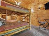 805 Spirit Loop Way - Photo 37