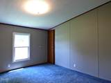 1013 Tara View Way - Photo 17