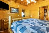 2828 White Oak Ridge Lane - Photo 15