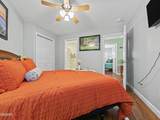 717 Valley View Lane - Photo 22