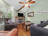 717 Valley View Lane - Photo 9