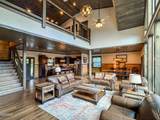3036 Cloudburst Drive - Photo 16