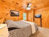 1630 Majestic Oak Way - Photo 15