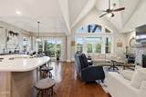 705 Waters Edge - Photo 16