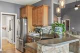 1463 Benjamin Boulevard - Photo 18