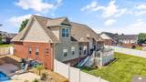 1463 Benjamin Boulevard - Photo 46