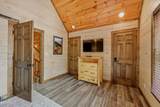 2108 Roscoe Court - Photo 23
