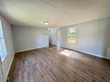 840 Kerr Street - Photo 10