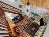 318 Greenwood Way - Photo 24
