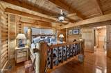 556 Thissa Way - Photo 16