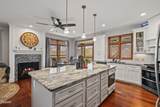 2932 Mockingbird Way - Photo 18