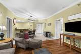 215 Woliss - Photo 4