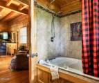 1229 Secona Way - Photo 32