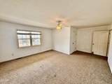 1429 Windsor Drive - Photo 15