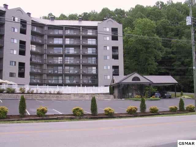 306 Baskins Creek Rd - Photo 1