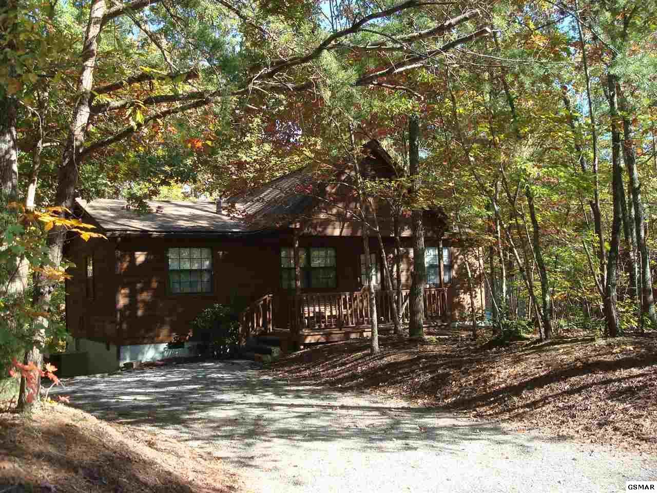 653 Oaks View Ct - Photo 1