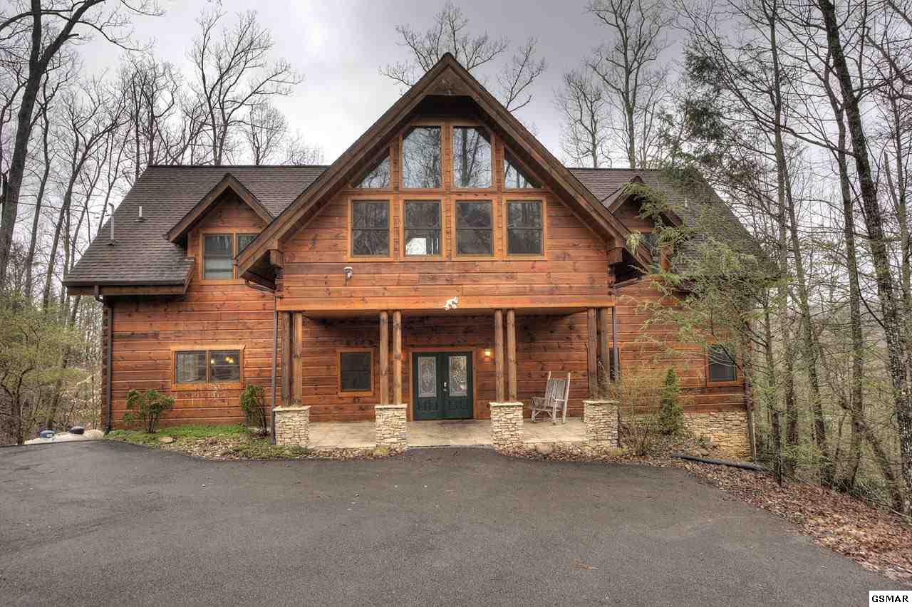 828 Pinnacle Vista Road - Photo 1