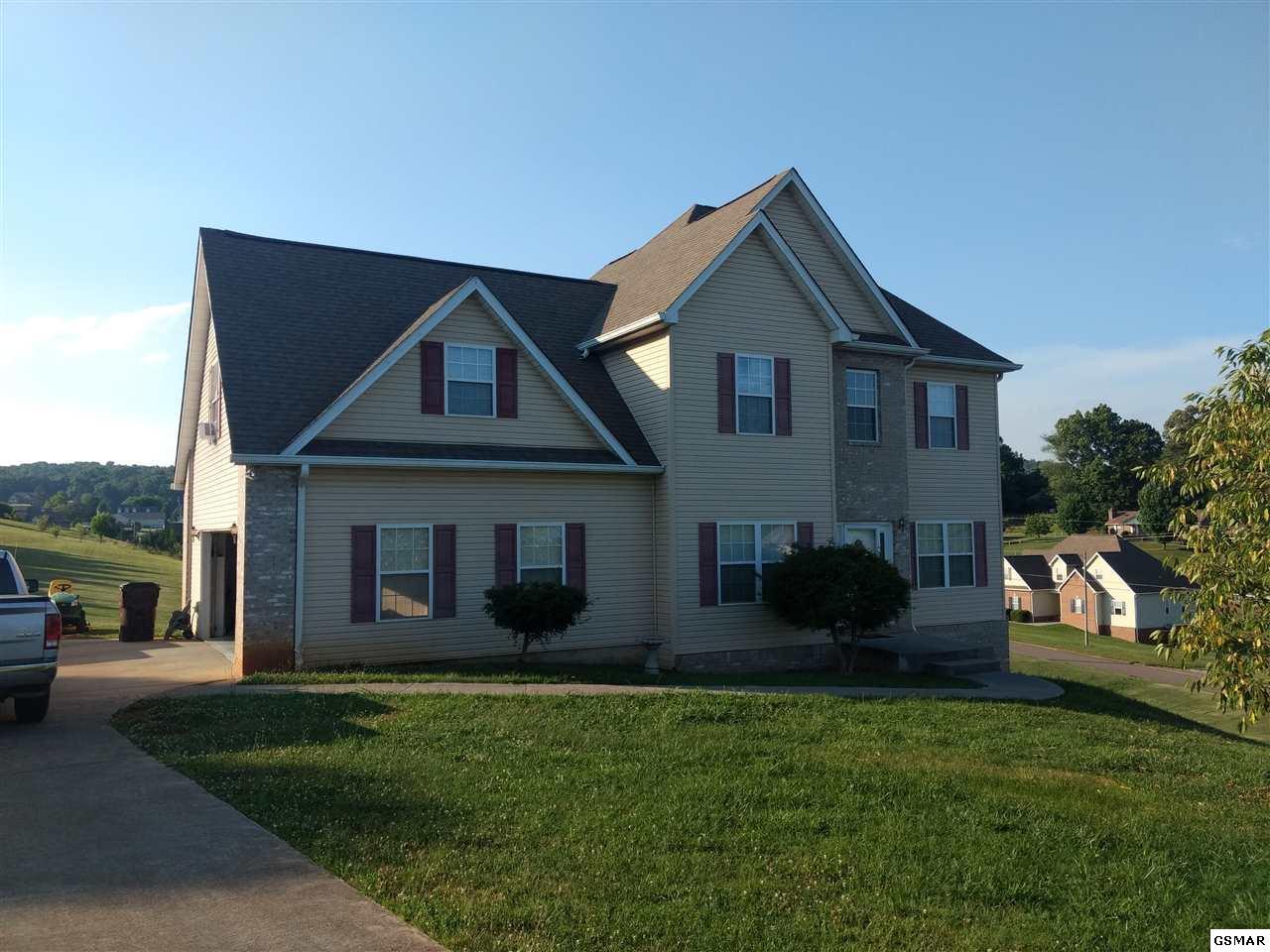 2108 Strawberry Dr - Photo 1