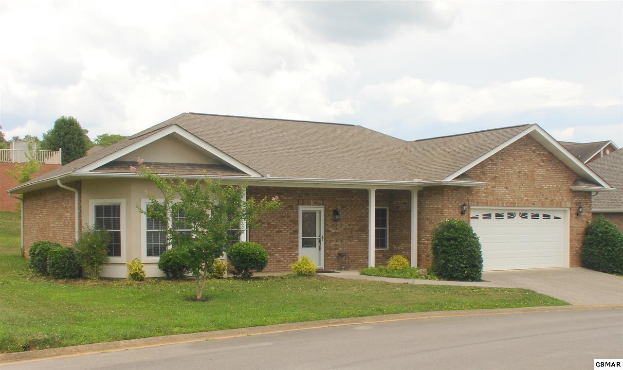 2112 Zion Dr - Photo 1