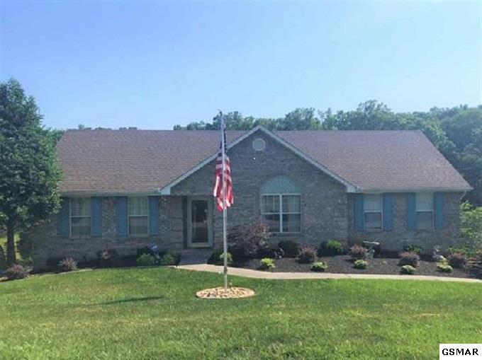 8136 West Pointe Dr - Photo 1