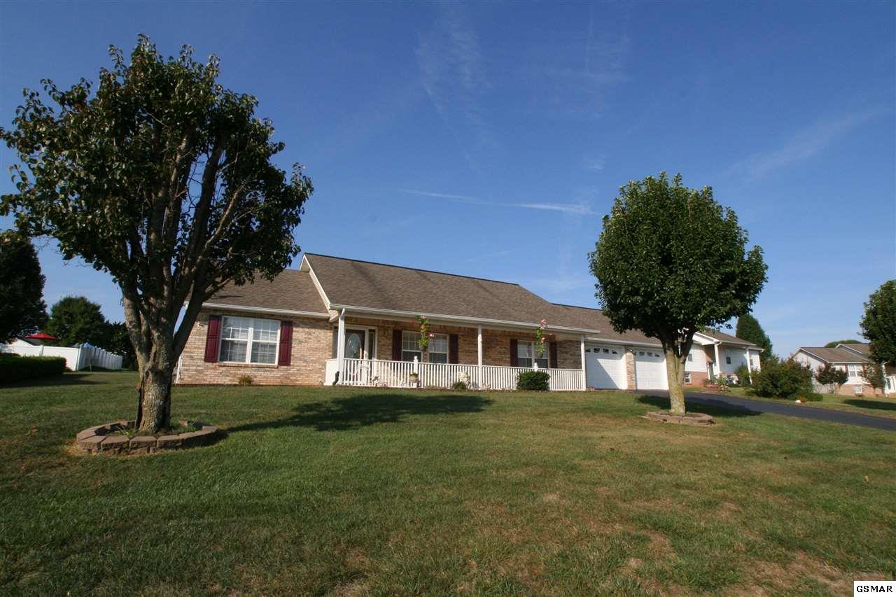 1715 Morning Glory Court - Photo 1