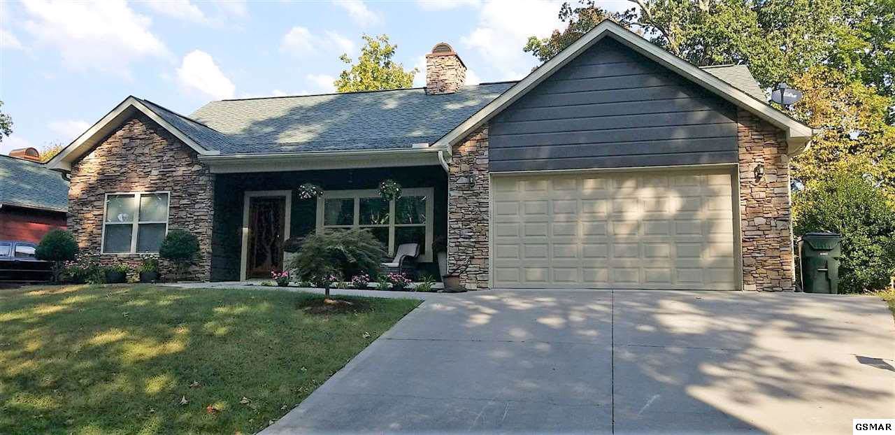 333 Saddleback Way - Photo 1