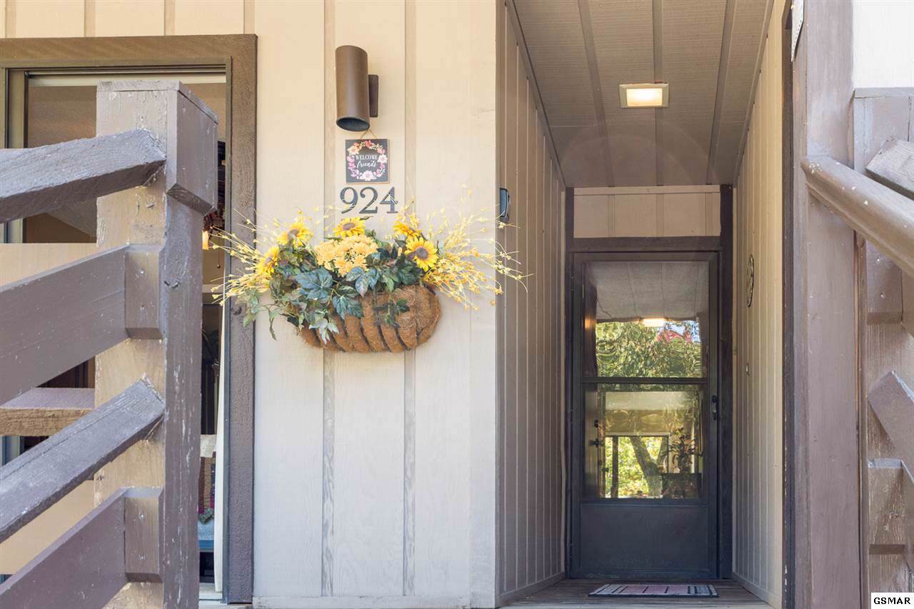 1081 Cove Rd Unit 924 - Photo 1