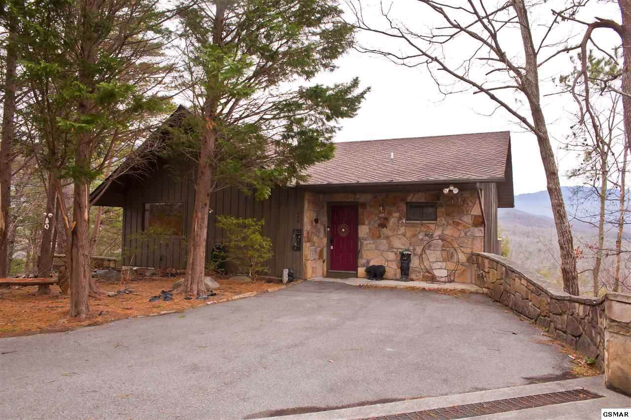 446 Lucerne Way - Photo 1