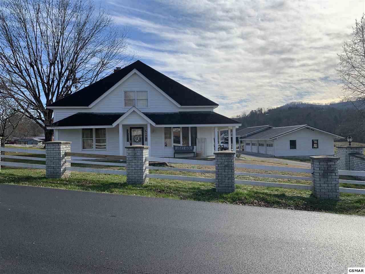 305 Pine Mountain Road - Photo 1