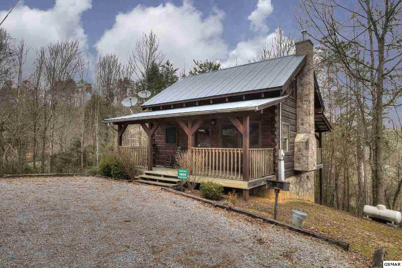 1904 Charles Lewis Way - Photo 1
