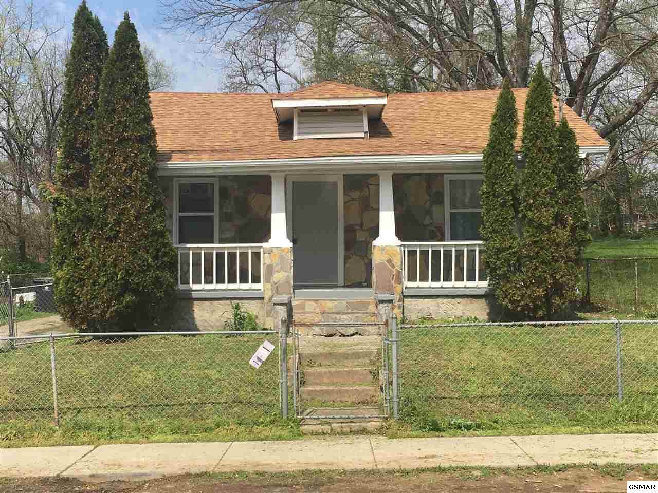 2411 Wilson Ave - Photo 1