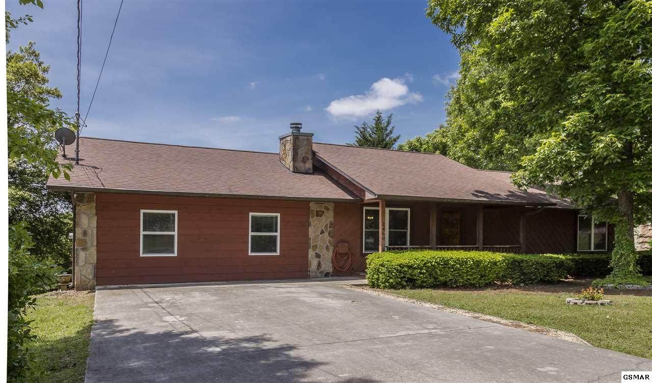 2460 Amanda Ln - Photo 1 2460 Amanda Ln - Photo 1
