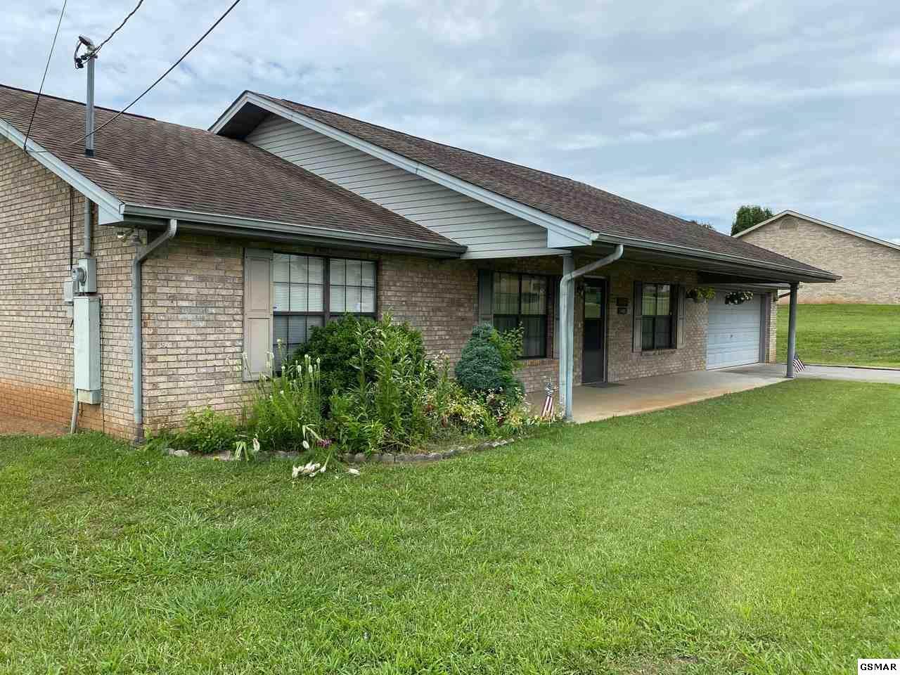 1401 Little Kaycee Dr - Photo 1