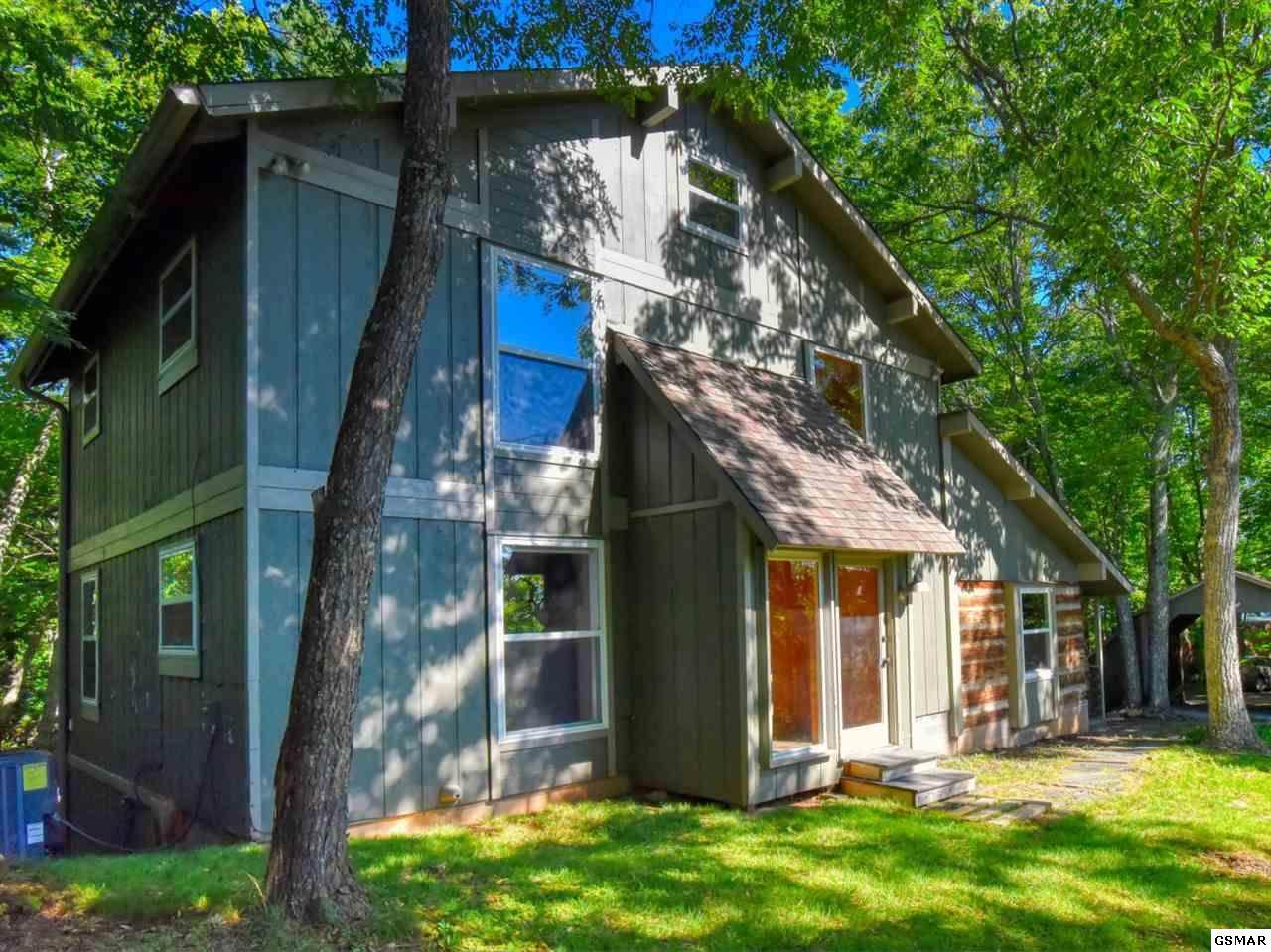 1739 Zurich Rd - Photo 1